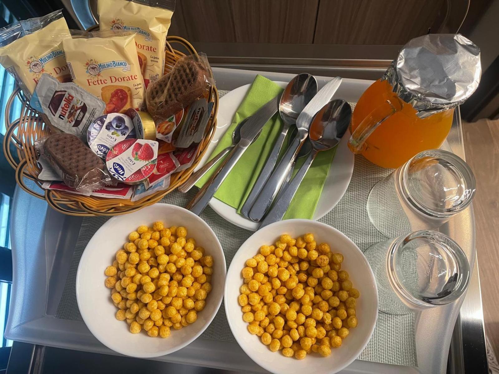 Napoli Central Capodichino B&B Zewnętrze zdjęcie